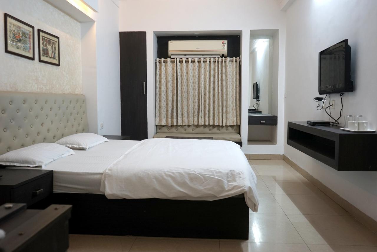Hotel Paradise Nagpur Zewnętrze zdjęcie